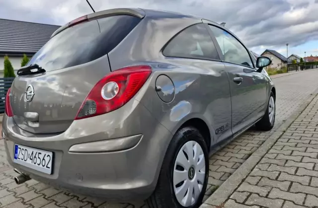 OPEL Corsa 1.4i 16V ECOTEC (90 KM)