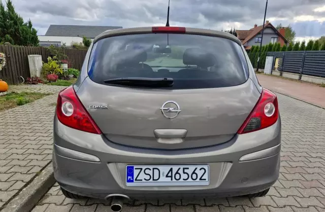 OPEL Corsa 1.4i 16V ECOTEC (90 KM)