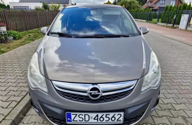 OPEL Corsa 1.4i 16V ECOTEC (90 KM)