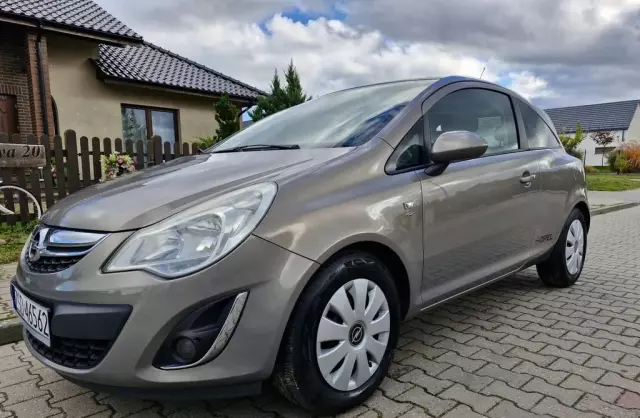 OPEL Corsa 1.4i 16V ECOTEC (90 KM)