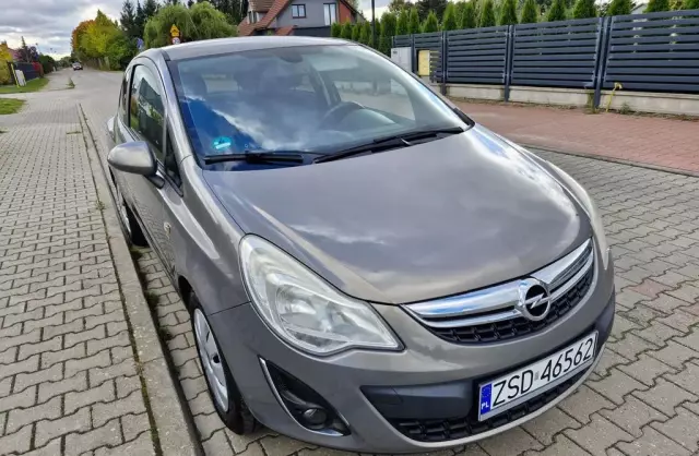 OPEL Corsa 1.4i 16V ECOTEC (90 KM)