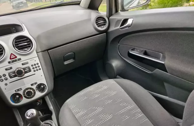 OPEL Corsa 1.4i 16V ECOTEC (90 KM)