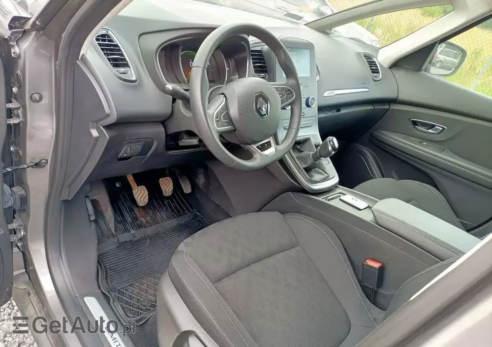RENAULT Scenic BLUE dCi 120 LIMITED
