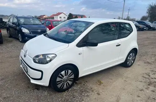 VOLKSWAGEN Up! 