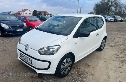 VOLKSWAGEN Up! 