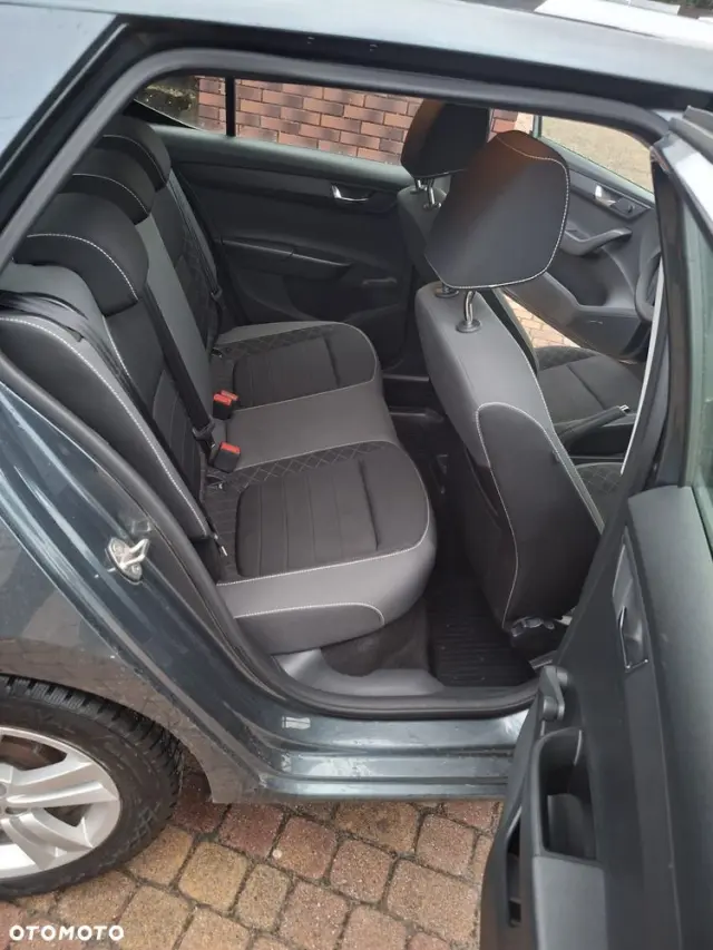 SKODA Fabia 1.0 TSI Ambition