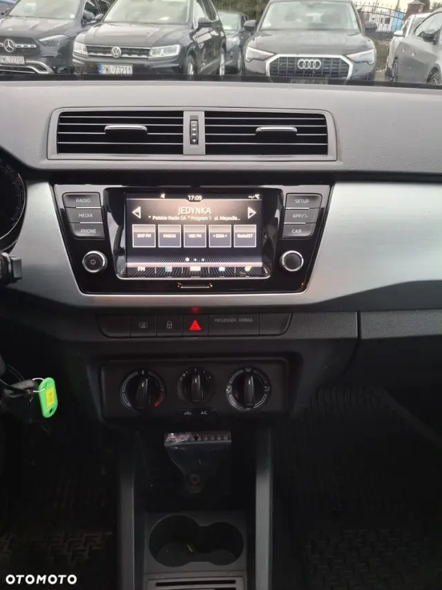 SKODA Fabia 1.0 TSI Ambition