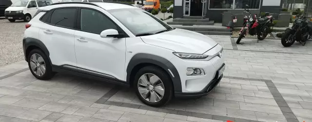 HYUNDAI Kona 39.2 kWh Standard-range (136 KM) Electric