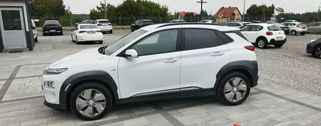 HYUNDAI Kona 39.2 kWh Standard-range (136 KM) Electric