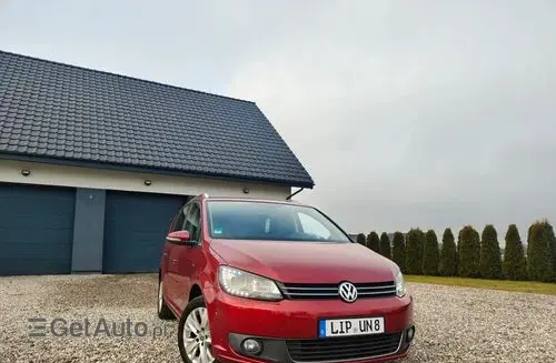 VOLKSWAGEN Touran 