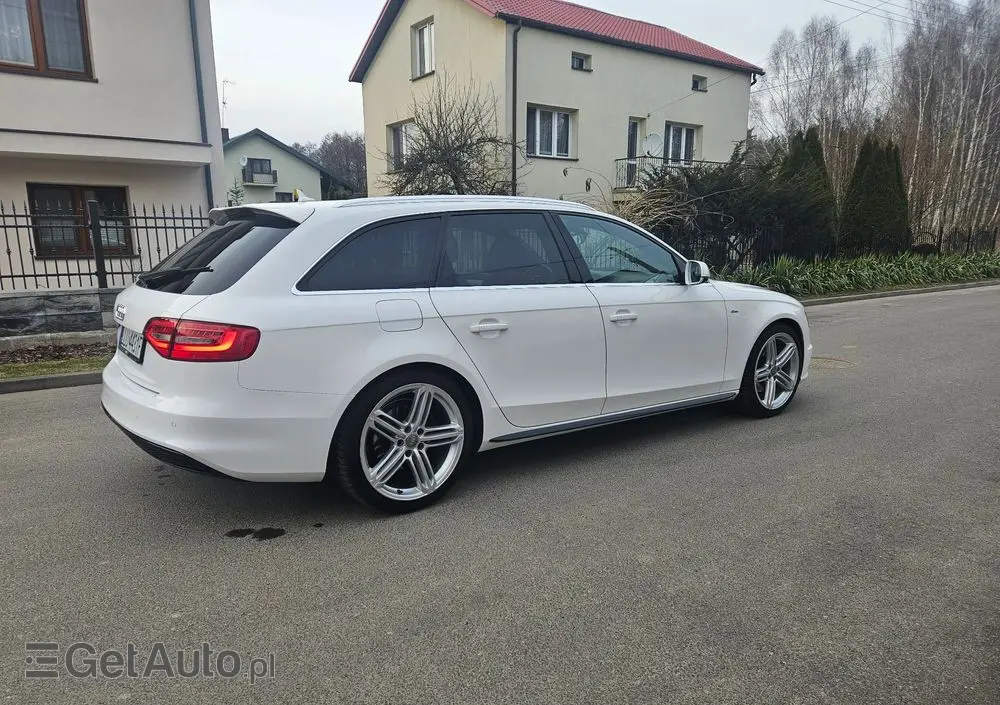 AUDI A4 Avant 2.0 TDI DPF clean diesel multitronic S line Sportpaket