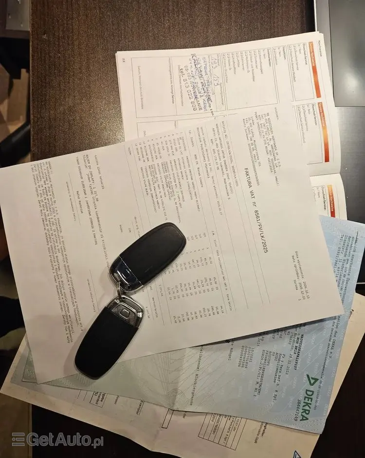 AUDI A4 Avant 2.0 TDI DPF clean diesel multitronic S line Sportpaket