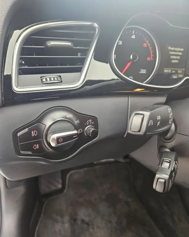 AUDI A4 Avant 2.0 TDI DPF clean diesel multitronic S line Sportpaket