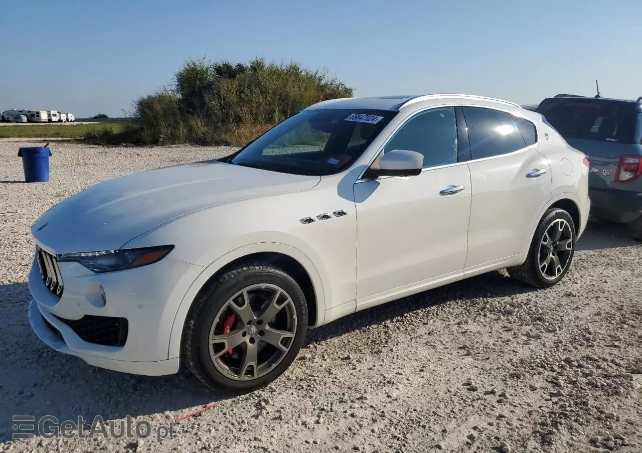 MASERATI Levante  S Essence