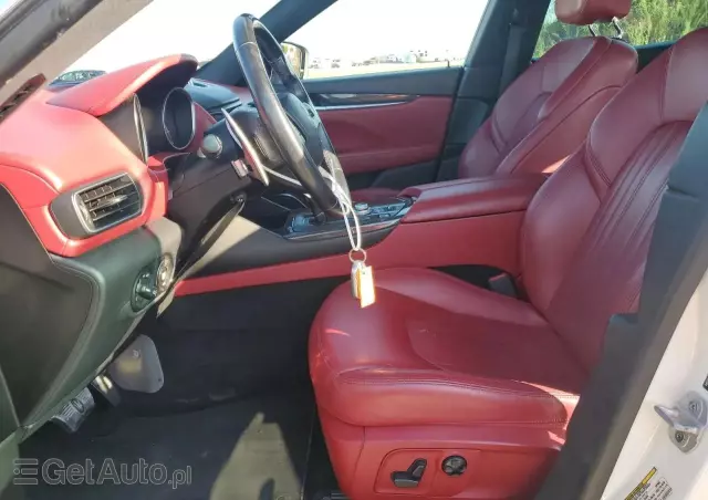 MASERATI Levante  S Essence