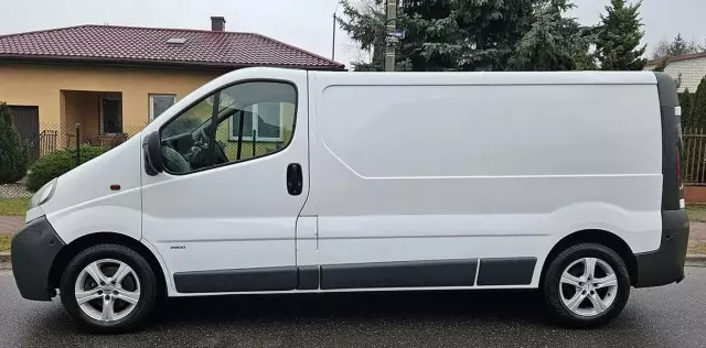 OPEL Vivaro 