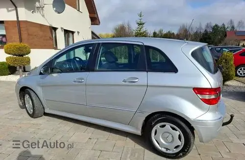 MERCEDES-BENZ Klasa B 