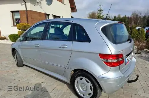 MERCEDES-BENZ Klasa B 
