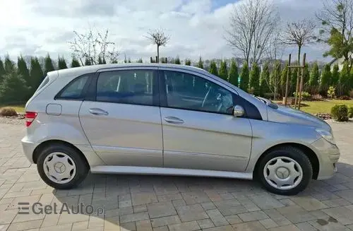 MERCEDES-BENZ Klasa B 