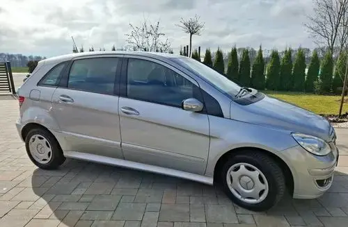 MERCEDES-BENZ Klasa B 