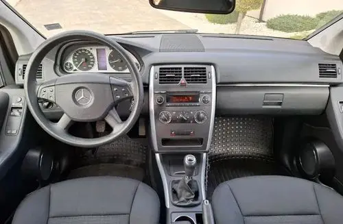 MERCEDES-BENZ Klasa B 