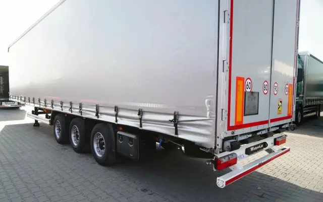 KASSBOHRER FIRANKA / MEGA / DACH PODNOSZONY / LOW DECK / 2021 