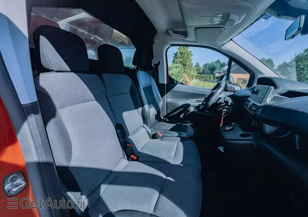 PEUGEOT Partner 1.5 BlueHDi MR`19 E6.2 2.4t 