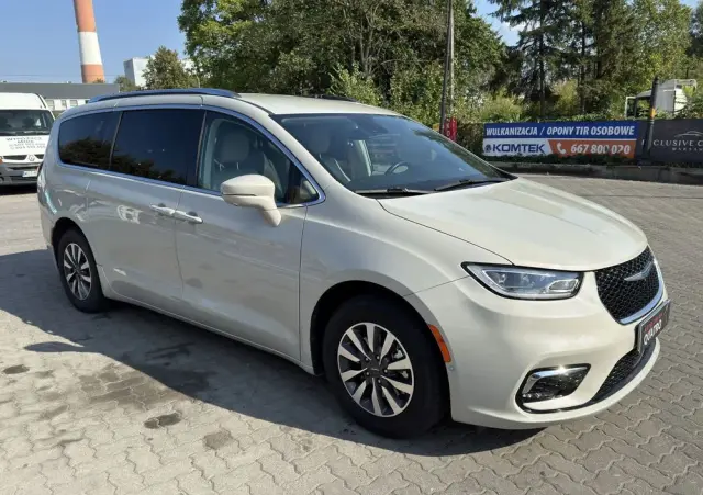 CHRYSLER Pacifica 