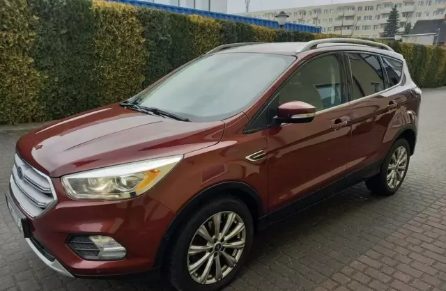 FORD Kuga 