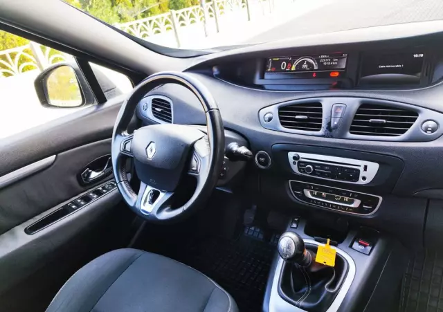 RENAULT Grand Scenic ENERGY dCi 110 INTENS