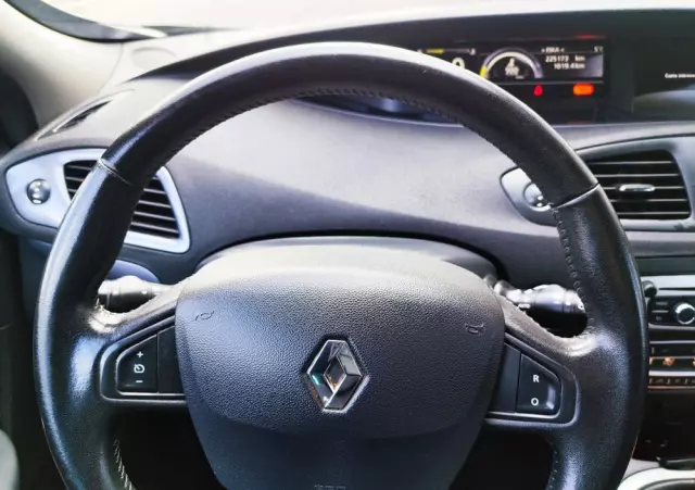 RENAULT Grand Scenic ENERGY dCi 110 INTENS