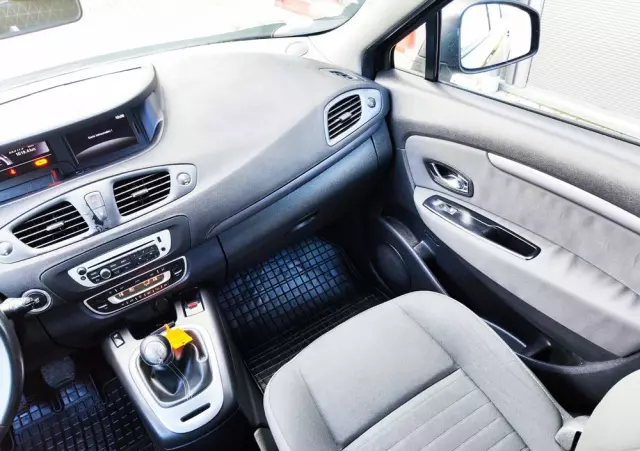 RENAULT Grand Scenic ENERGY dCi 110 INTENS