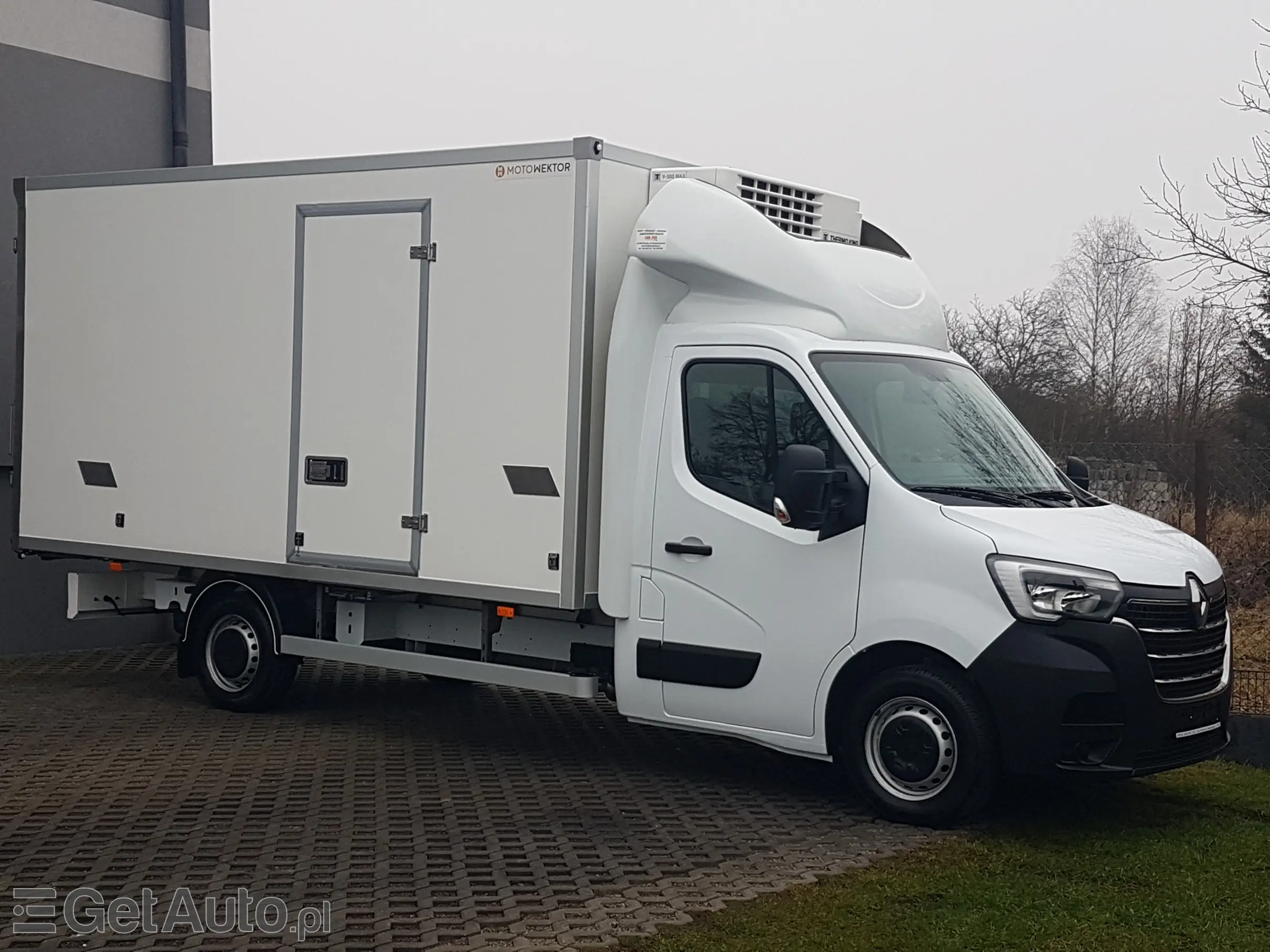 RENAULT MASTER 8EP CHŁODNIA MROŹNIA  4,22x2,10x2,01 IZOTERMA AGREGAT THERMO KING V-500 MAX