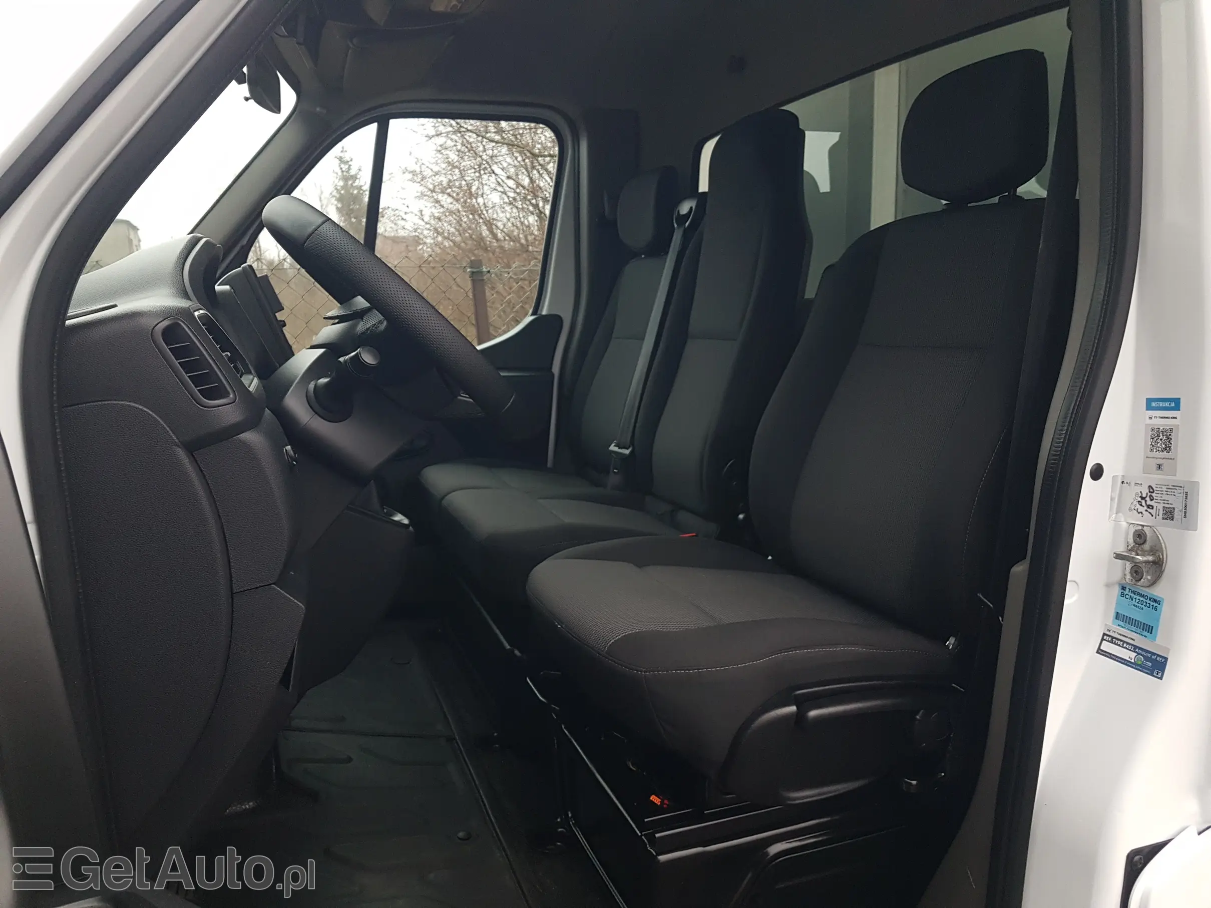 RENAULT MASTER 8EP CHŁODNIA MROŹNIA  4,22x2,10x2,01 IZOTERMA AGREGAT THERMO KING V-500 MAX