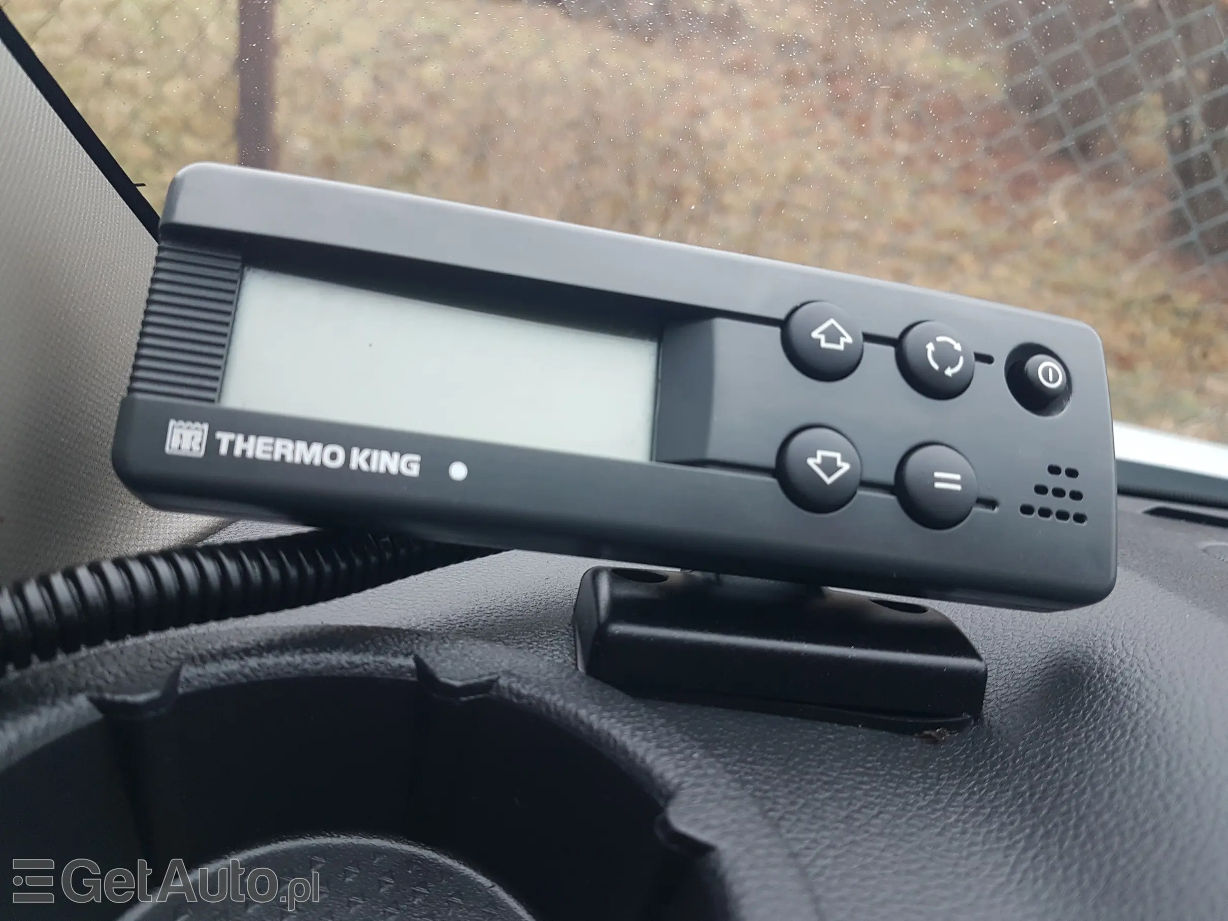 RENAULT MASTER 8EP CHŁODNIA MROŹNIA  4,22x2,10x2,01 IZOTERMA AGREGAT THERMO KING V-500 MAX