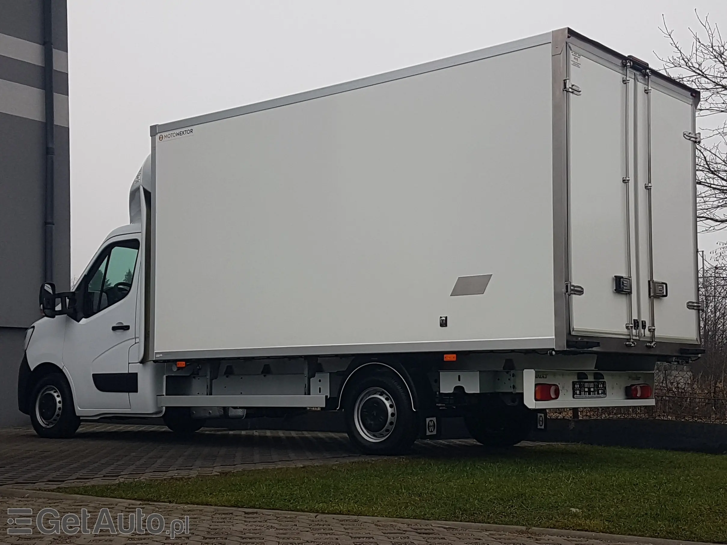 RENAULT MASTER 8EP CHŁODNIA MROŹNIA  4,22x2,10x2,01 IZOTERMA AGREGAT THERMO KING V-500 MAX
