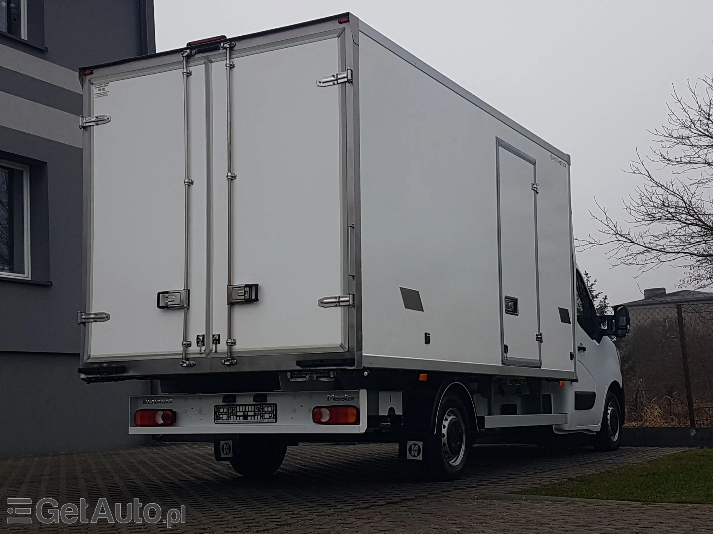 RENAULT MASTER 8EP CHŁODNIA MROŹNIA  4,22x2,10x2,01 IZOTERMA AGREGAT THERMO KING V-500 MAX