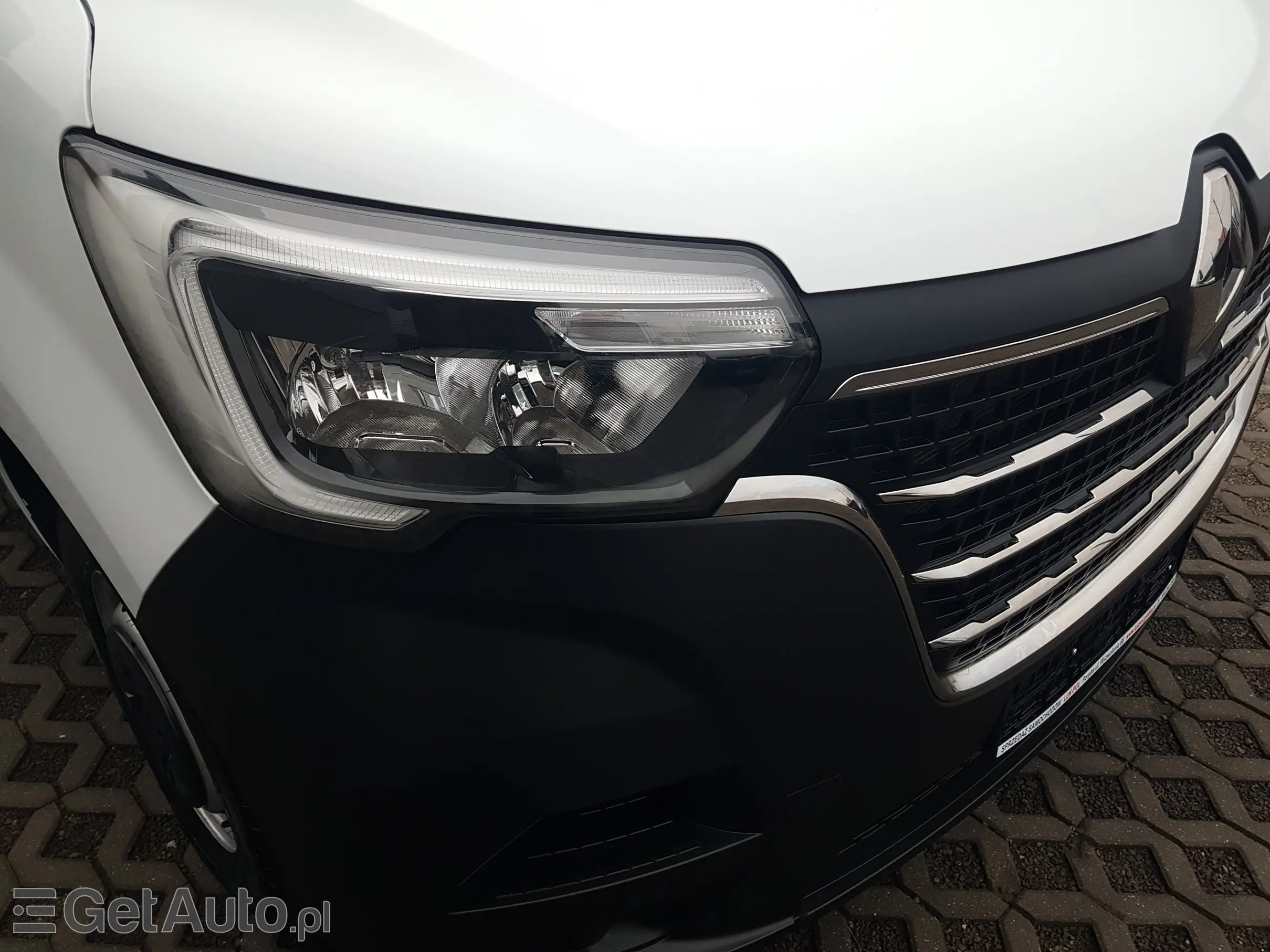 RENAULT MASTER 8EP CHŁODNIA MROŹNIA  4,22x2,10x2,01 IZOTERMA AGREGAT THERMO KING V-500 MAX