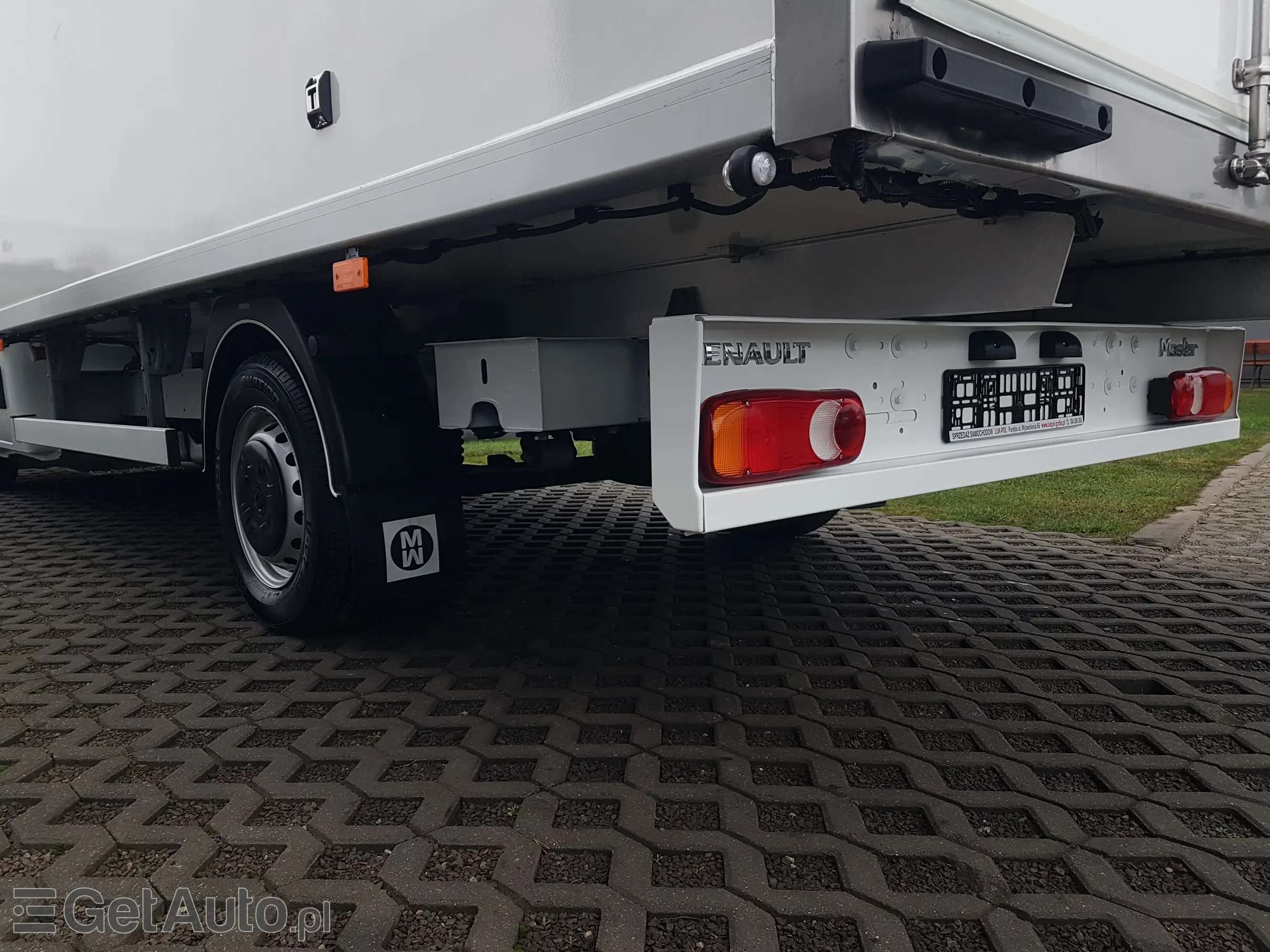 RENAULT MASTER 8EP CHŁODNIA MROŹNIA  4,22x2,10x2,01 IZOTERMA AGREGAT THERMO KING V-500 MAX