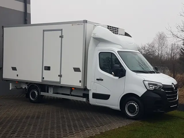 RENAULT MASTER 8EP CHŁODNIA MROŹNIA  4,22x2,10x2,01 IZOTERMA AGREGAT THERMO KING V-500 MAX