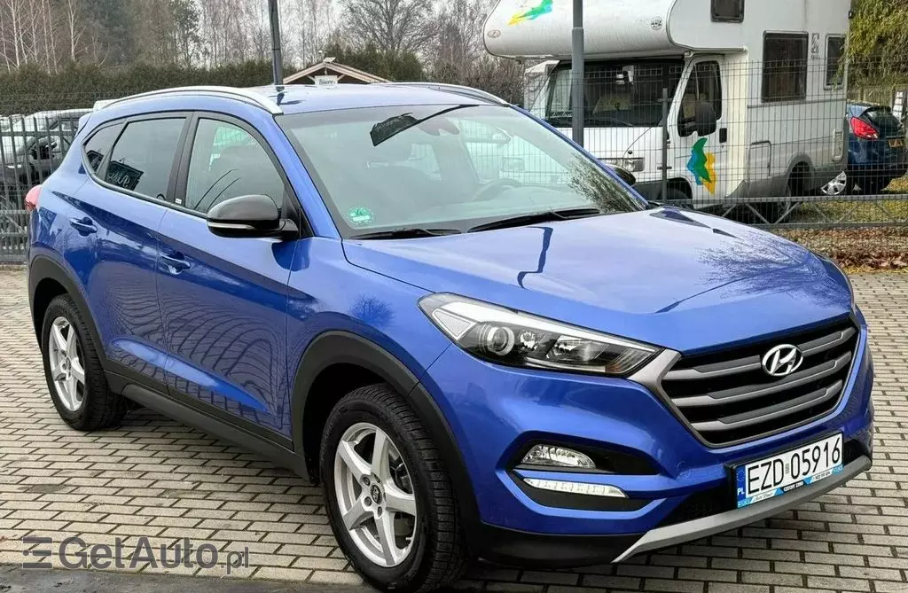 HYUNDAI Tucson 