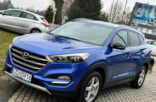 HYUNDAI Tucson 