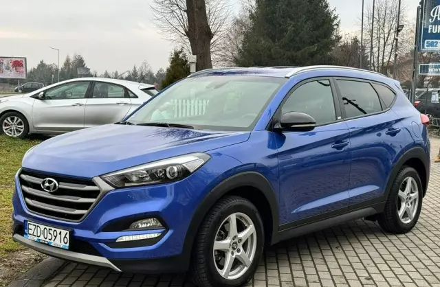 HYUNDAI Tucson 