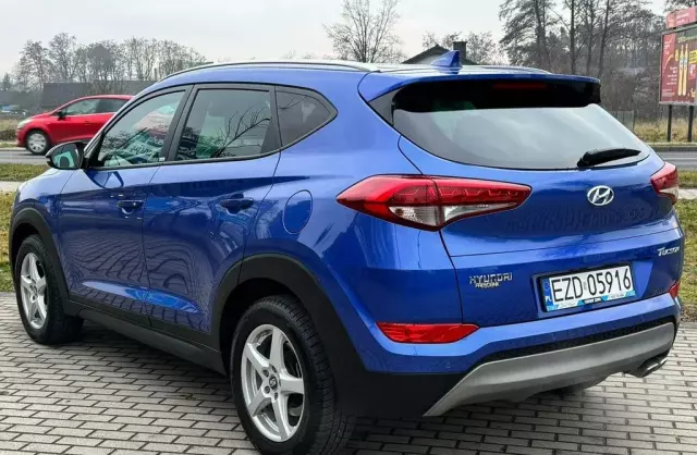 HYUNDAI Tucson 