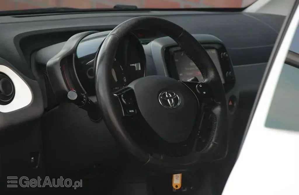 TOYOTA Aygo 