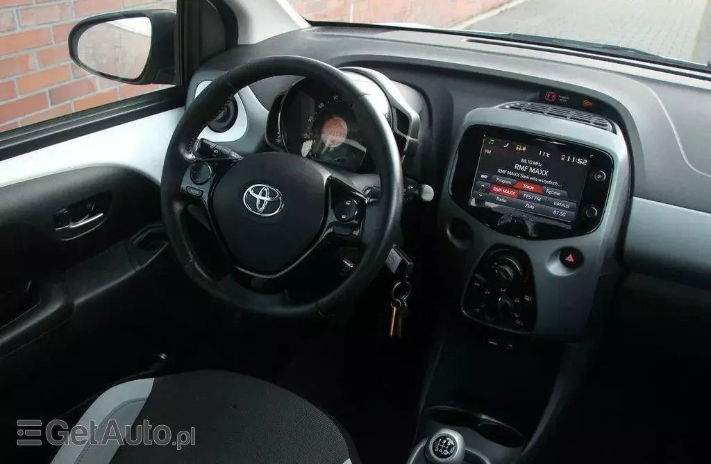 TOYOTA Aygo 
