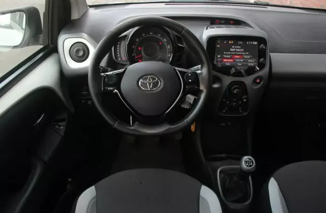 TOYOTA Aygo 