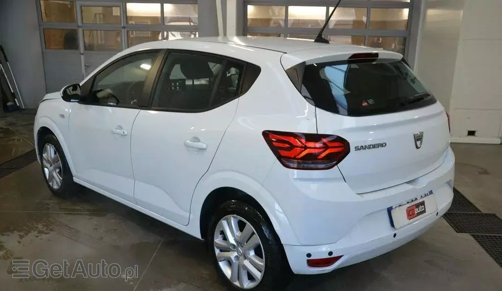 DACIA Sandero 