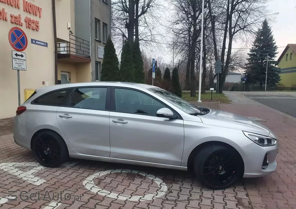 HYUNDAI I30 Kombi 1.4 Select