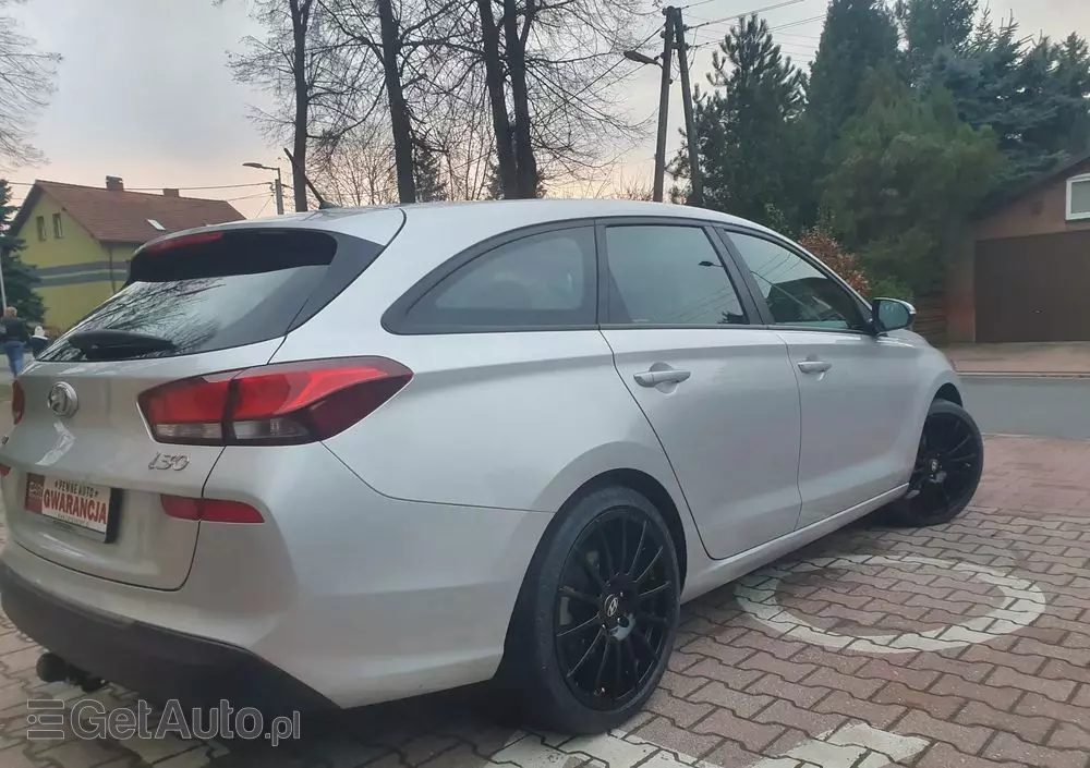 HYUNDAI I30 Kombi 1.4 Select